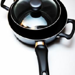 saucepan vs frying pan